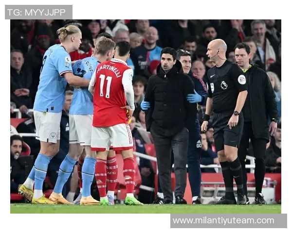 阿兰史密斯分析英超争冠形势阿森纳利物浦曼城谁更有希望